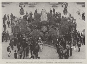 La nouvelle de la mort de la reine Victoria à Malte, la statue de Sa défunte Majesté drapée et décorée - English Photographer