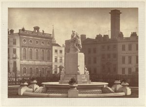 La fontaine et la statue de Shakespeare à Leicester Square - English Photographer