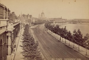 Embankment de la Tamise, Londres - English Photographer