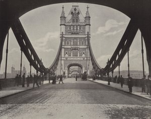 Le Tower Bridge (photo n/b) - English Photographer