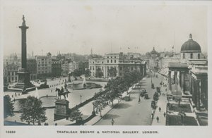 Trafalgar Square et la National Gallery, Londres - English Photographer