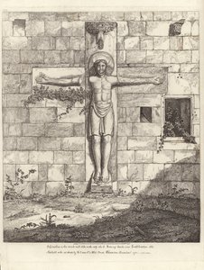 Un crucifix sur le mur extérieur de l