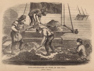 Déchargeurs de ballast au travail dans la piscine - English School
