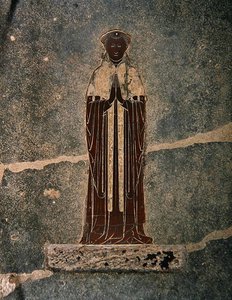 Laiton de William White, dans la chapelle Fitzalan