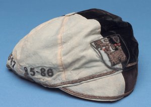 Casquette décorative, fin du 19ème siècle - English School