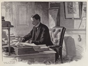 Homme politique anglais George Curzon travaillant dans son bureau à l