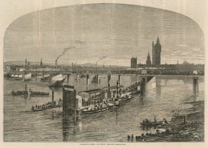 Vue générale du pont ferroviaire de Charing Cross - English School