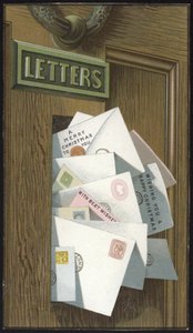 Boîte aux lettres pleine de cartes de Noël