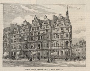 Nouveau bâtiment du Constitutional Club à Northumberland Avenue : Vue depuis Northumberland Avenue - English School