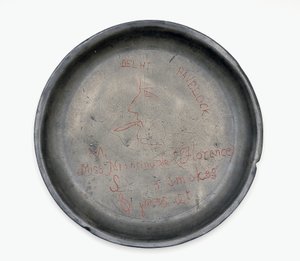 Assiette avec inscription pour Florence Nightingale - English School