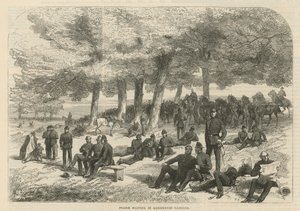 Policiers attendant dans les jardins de Kensington - English School