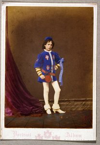 Carte postale avec garçon en costume médiéval