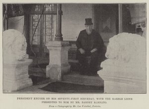 Le président Kruger à son soixante et onzième anniversaire, avec les lions de marbre offerts par M. Barney Barnato (gravure) - English School
