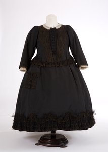Robe de la reine Victoria, années 1890 - English School