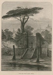 Porte fluviale du Jardin botanique - English School