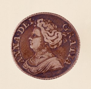 Groschen anglais en argent, règne de la reine Anne Stuart (Anne de Grande-Bretagne) (1665-1714) 1712. Diam. 2,5 cm Naples, musée archéologique