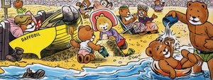 Ours en peluche sur la plage