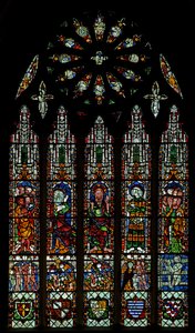 La fenêtre E représentant le Jugement Dernier : Christ, Vierge Marie, Saint Jean Baptiste (rosace - interne) - English School