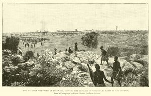 La guerre des Matabélés, vue de Buluwayo, montrant la palissade du kraal de Lobengula au loin