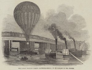 Le Ballon Nassau passant le pont de Battersea, sur son passage sur la Tamise (gravure)