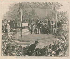 La Princesse de Galles posant la première pierre de l