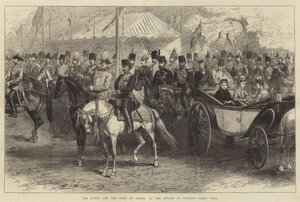 La reine et le shah de Perse à la revue dans le Grand Parc de Windsor