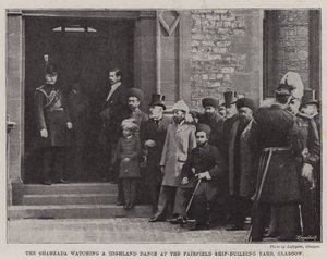 Le Shahzada regardant une danse des Highlands au chantier naval de Fairfield, Glasgow (gravure) - English School
