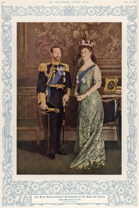La première photographie en couleur naturelle du roi George V (1865-1936) et de la reine Mary (1867-1953) en 1914, reproduite dans The Illustrated London News, 4 mai 1935 - English School