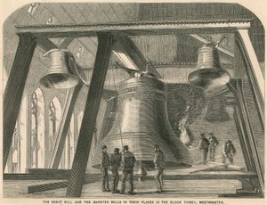 La grande cloche et les quarts de cloche en place dans la tour de l