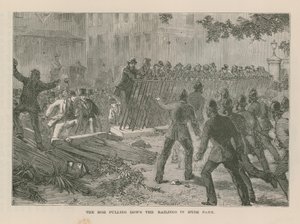 La foule renversant les barrières à Hyde Park - English School