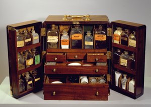 Pharmacie de voyage, c.1820 - English School