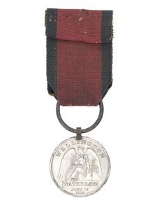 Médaille de Waterloo, une des deux médailles décernées au chirurgien William Jones - English School