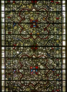 Fenêtre des Cinq-Sœurs représentant des grisaille - English School