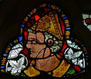 Fenêtre s-2 représentant Saint Cuthbert - English School