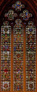 Fenêtre w42 représentant la fenêtre de Peter de Dene avec des scènes de la vie de Sainte Catherine