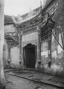 Chungkingfu, Szechuan, porte de maison dans l