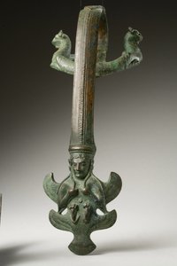 Poignée, début du Ve siècle av. J.-C. (bronze)