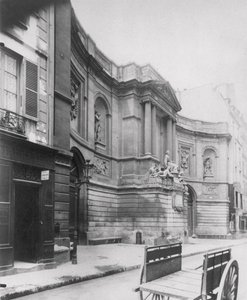 Fontaine des Quatre-Saisons, Rue de Grenelle, Paris, 7e arrondissement, 1898 - Eugène Atget