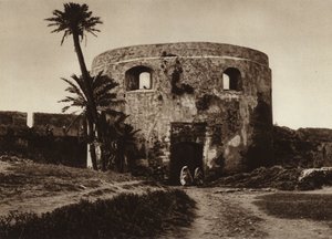Arzila, Porte dans le mur de la ville (photo n/b) - European Photographer