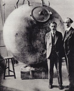 Première ascension dans la stratosphère, 28 mai 1931 (photo n/b) - European Photographer