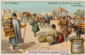Marchands Allant au Marché à Achgabat au Turkménistan