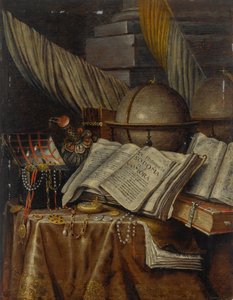 Nature morte Vanitas avec un globe, des livres et une boîte de bijoux reposant sur une table drapée