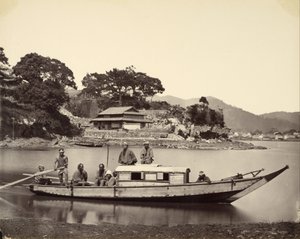 Jonque japonaise dans le canal, Nagasaki - Felice Beato