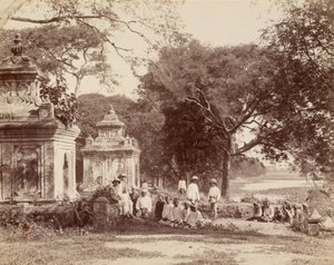 Char royal à Shwebo avec groupe civil