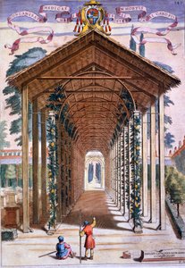 Une allée couverte de treillis, de 