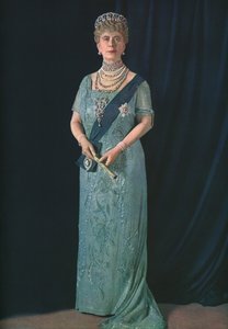 Reine Mary, 1935 - Finlay Colour Ltd