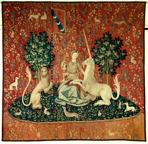 La Dame à la licorne : la vue. Une jeune femme tenant un miroir entourée d