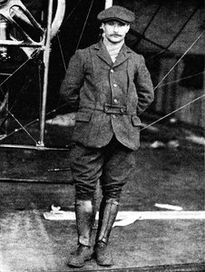 Henri Salmet, le grand pilote Bleriot, à Hendon, Londres, 1912