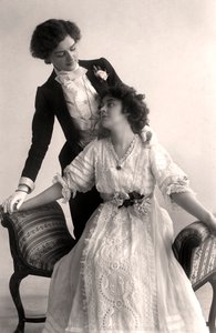 Lily Elsie et Adrienne Augarde, actrices anglaises, 1907