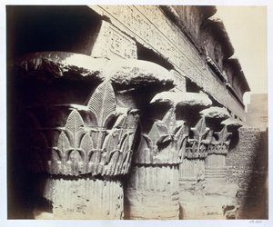 Les chapiteaux du portique, Temple de Khnoum, Esna, Égypte, 1862